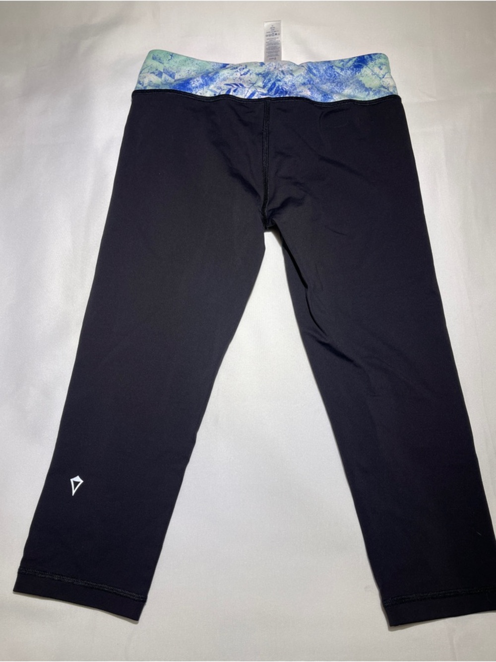 Ivivva Black Leggings with Blue-Green Print Waistband